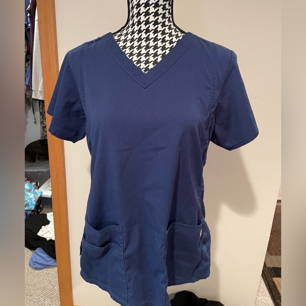 Navy blue WonderWink scrub top, size M